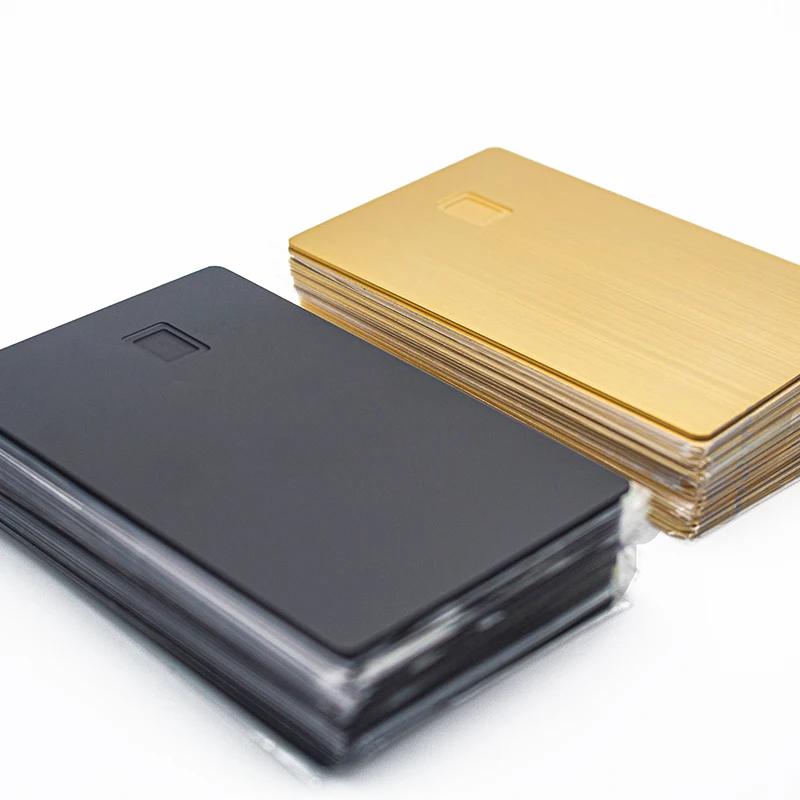 Китайская фабрика матовая черная нержавеющая металлическая NFC чип RFID банковская карта с индивидуальным принтом перекрестной тематикой кредитная для подарка