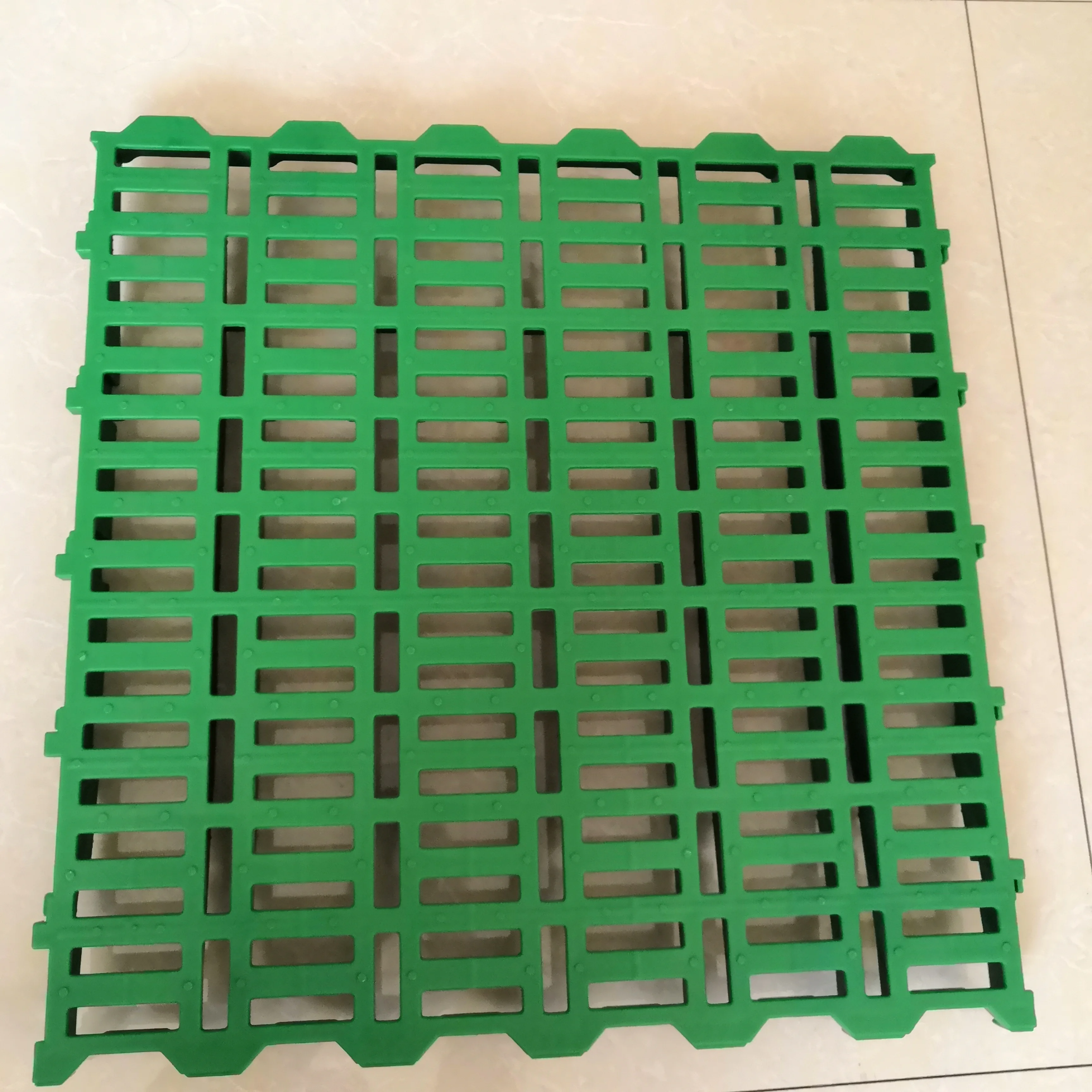 OEM good quality sheep farming equipment sheep goat slatted  flooring animal & poultry husbandry equipment