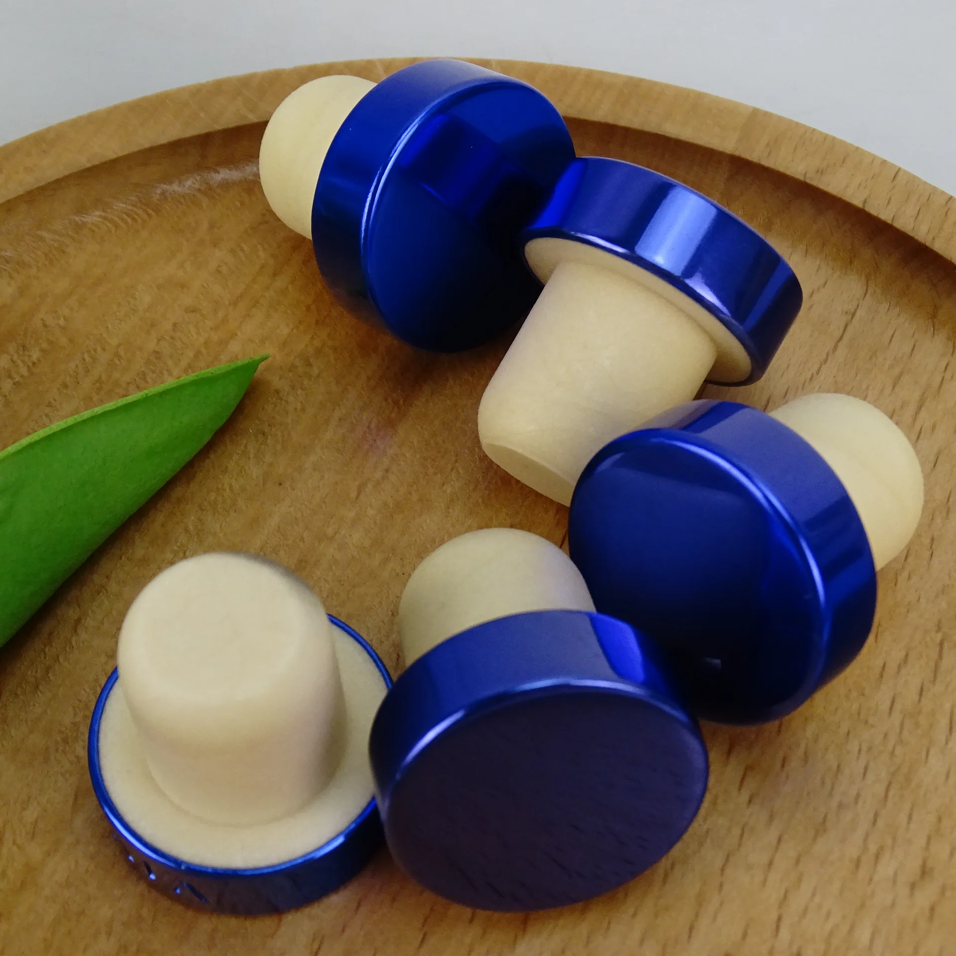 Wholesale Custom Luxury Wooden Aluminum Bar Top T Shape Wine/spirits Synthetic Cork Stopper