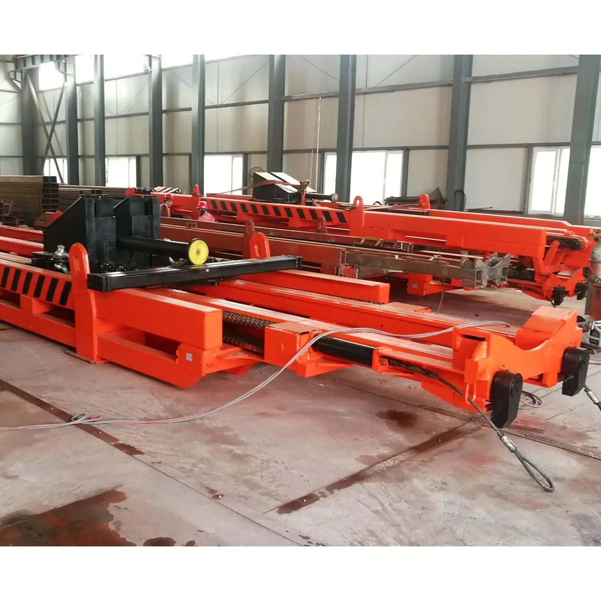 Chain driven heat exchanger upper air emplacement machine SD220-12D 65 ton max. force 12m pipe length