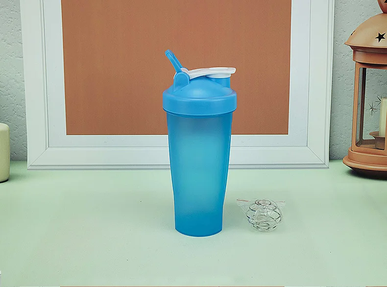 HOT Selling Wholesale Gym Exercise Water Bottle Protein Shaker Bottle Custom Logo Available