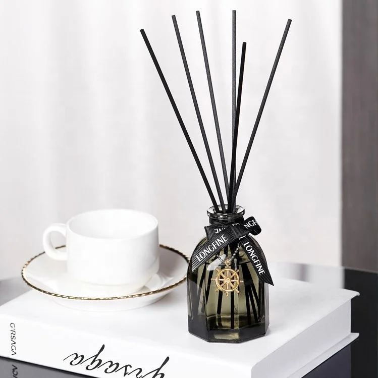 wholesale hot sale 130ml hexagonal room perfume bottle fragrance diffuser with rattan
