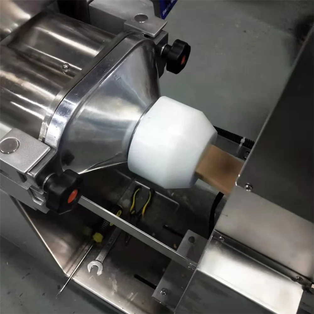 Factory Price Hot Selling Energy Bar Making Machine Small Business Energy Bar Extruder