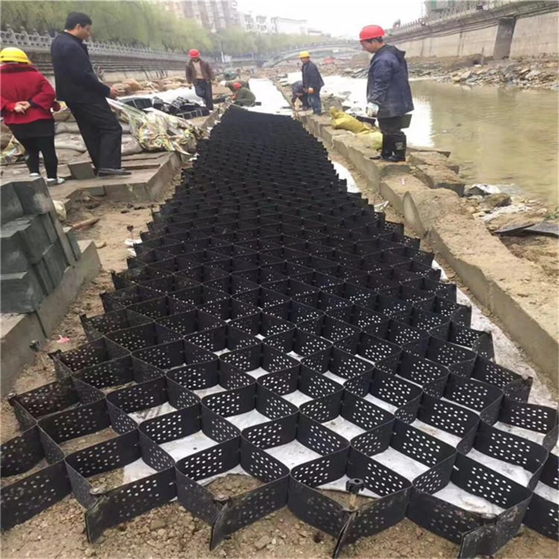 factory low price HDPE Black Driveway Grid Gravel Geocell for Gravel Driveway Paver Slope Protection Geocell Erosion Control