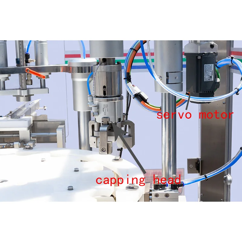 Automatic 4 heads plastic round bottle drinking liquid filling and sealing