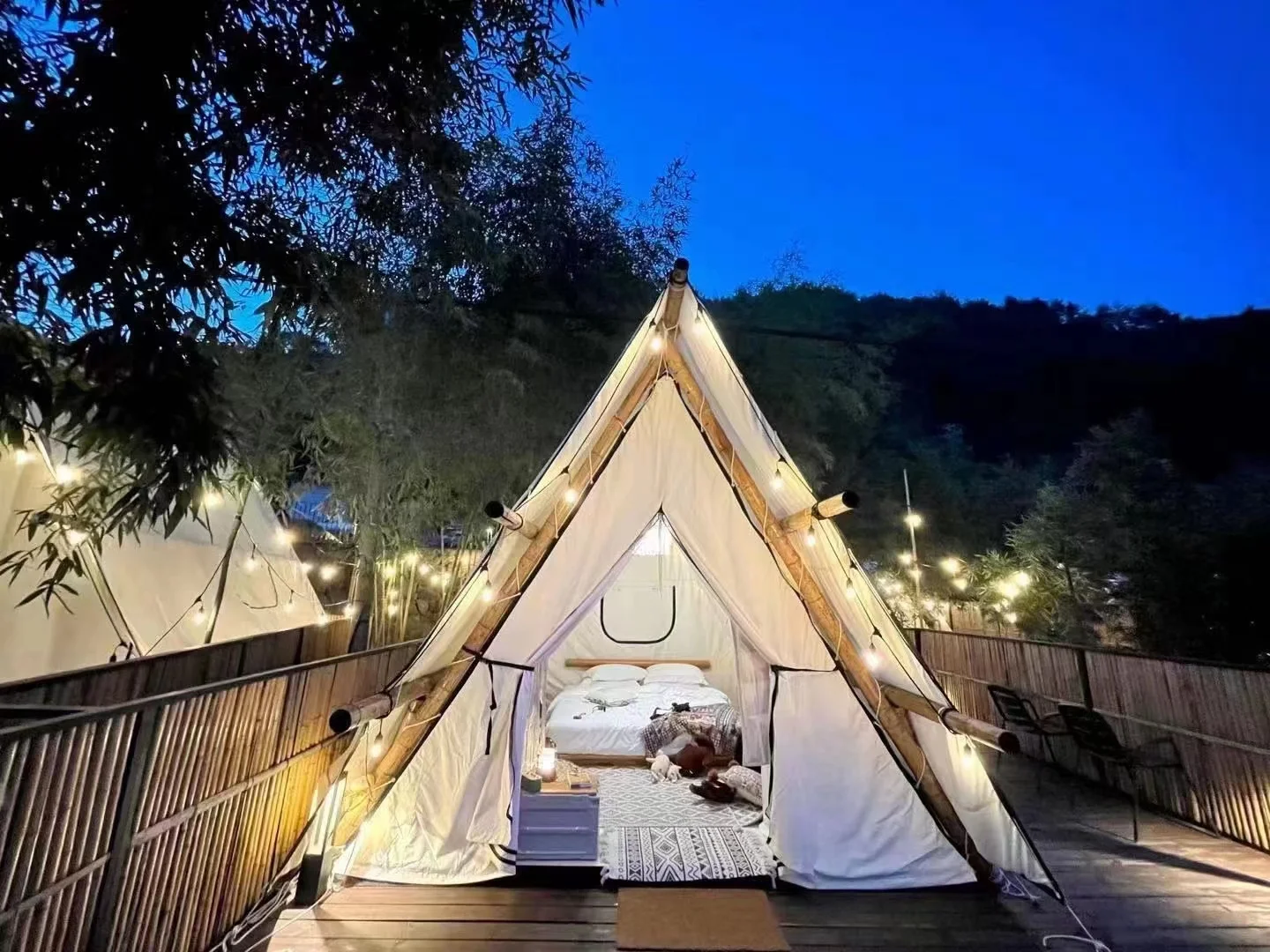 4x5m 3*5m Triangular Tent Accommodation  4 Season Luxury Outdoor Glamping  Tent