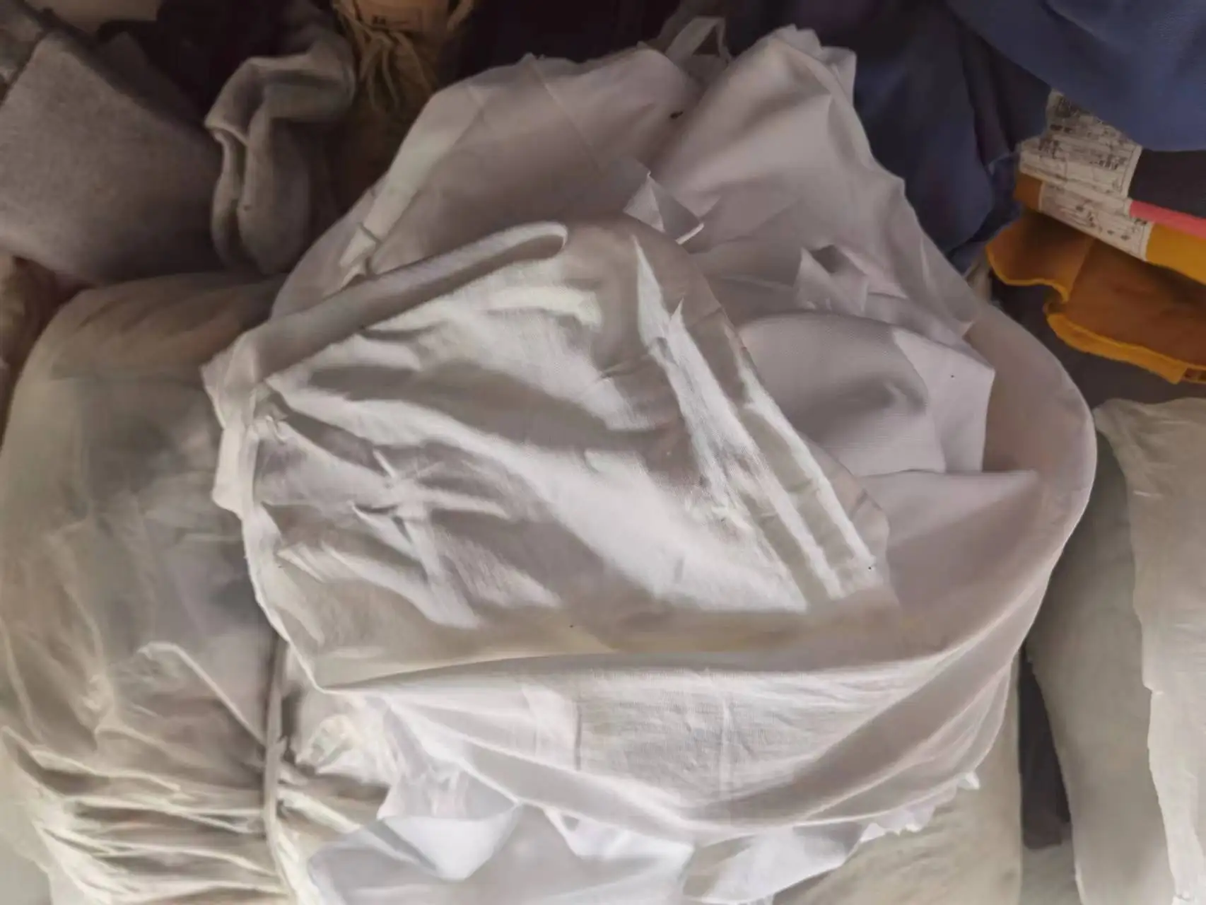 New Gold White Cloth