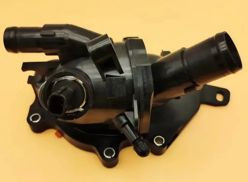 Auto parts 100% brand new Thermostat Housing for M-eganes 4 IV K-adjars 1.3 Tce H5H 110600260R 110609301R