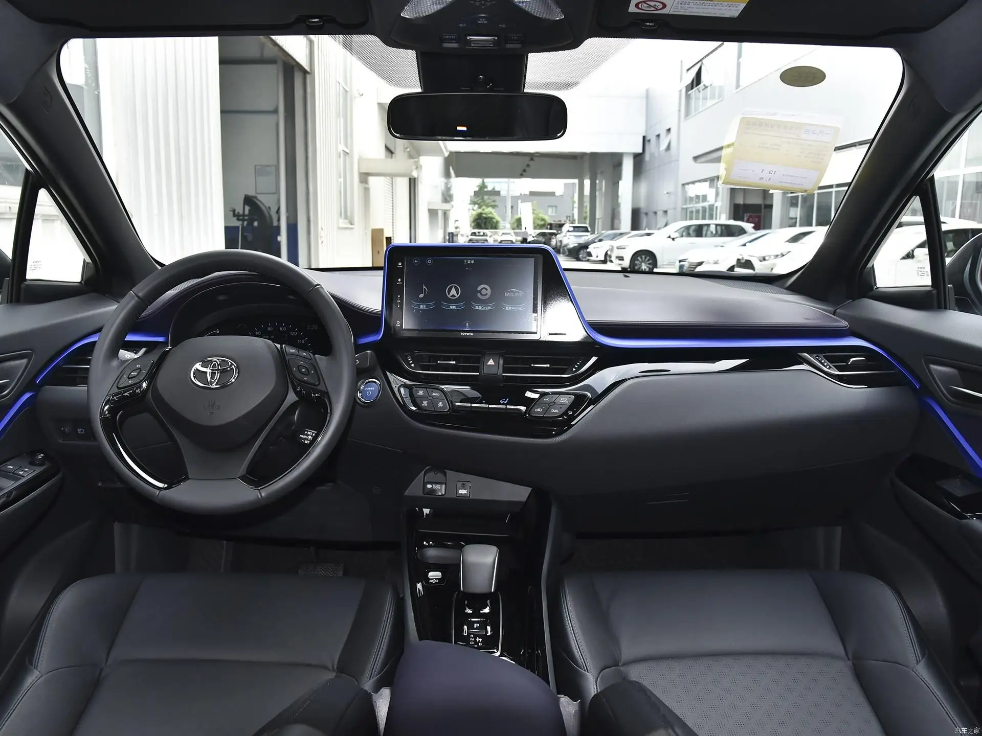 Made in China Cheap Toyota IZOA E Lite High Speed electric car