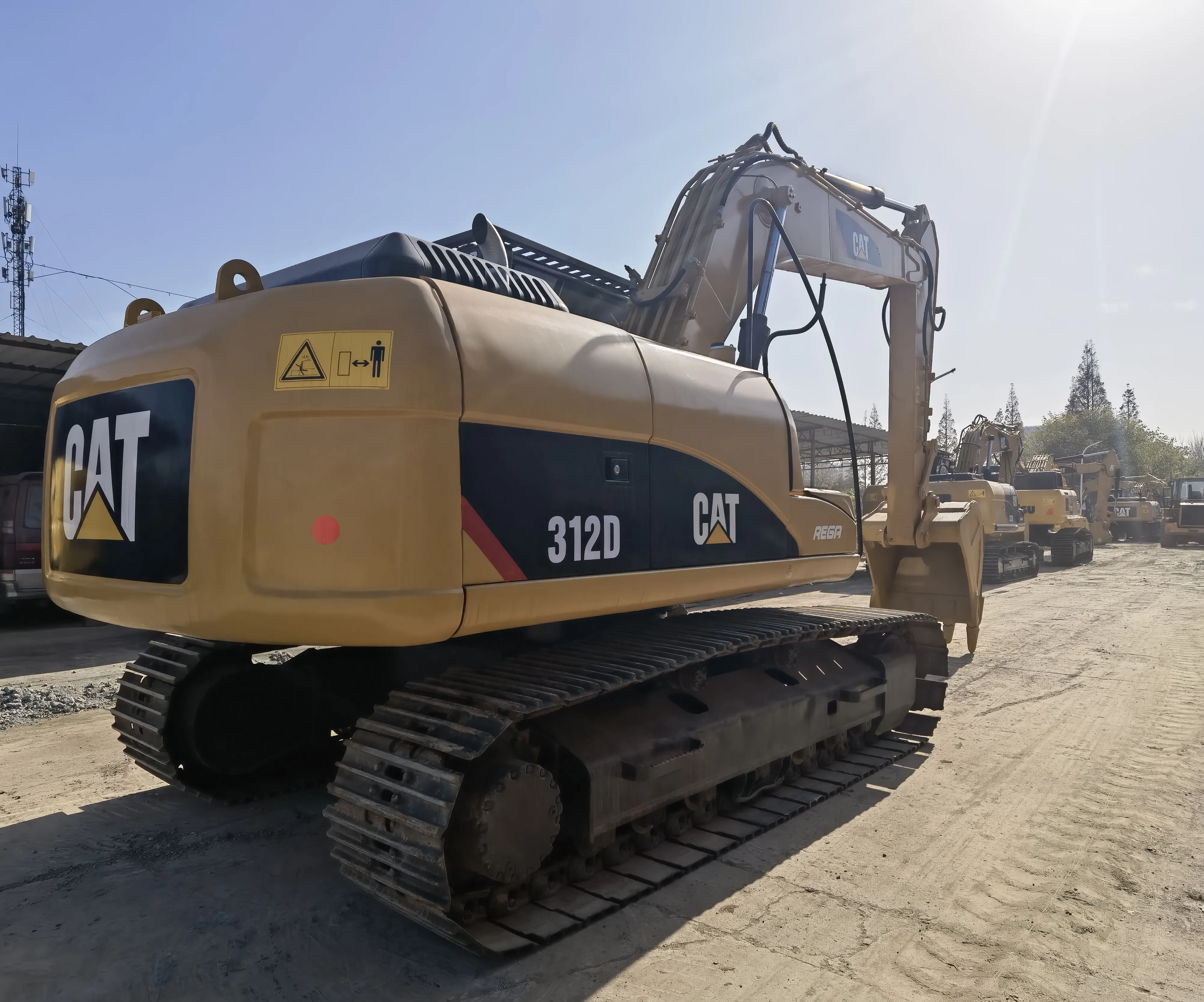 Китай золотой поставщик подержанных гусеничных экскаваторов для продажи CAT 312D экскаватор по низкой цене горячей