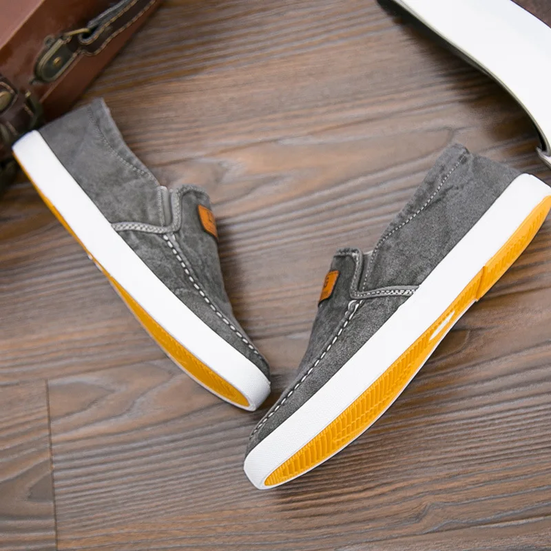 New Old Beijing Cloth Loafers Korean Slip On Shoes Men Casual Shoes