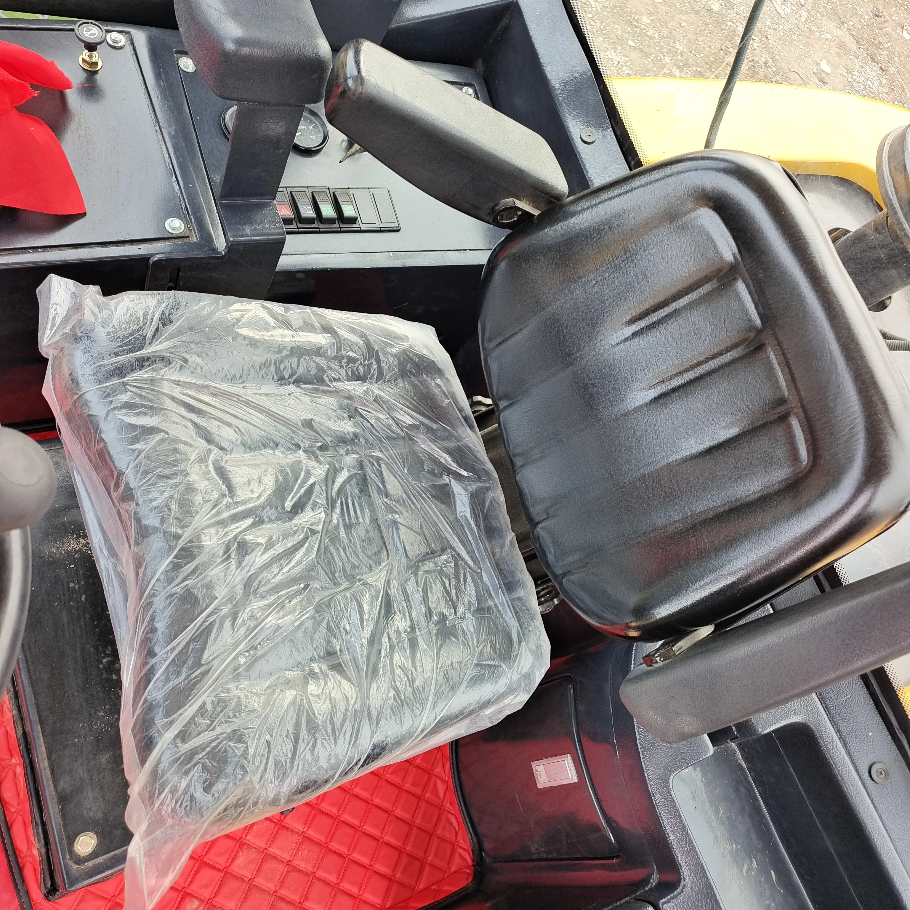 835 836 856 856H Liugong Year Used 5tons Wheel Loader Used Front End Loader  Liugong 856