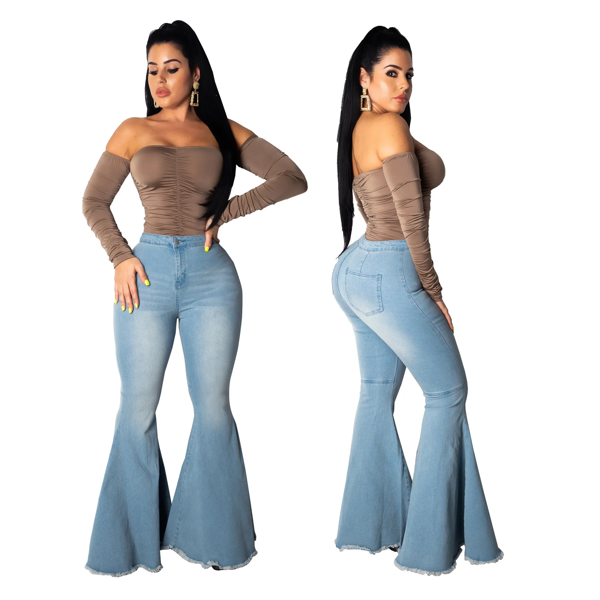 2021 New Arrival Bell Bottom Jeans High Waist Button Closure Women Flare Pants Light Blue Jeans