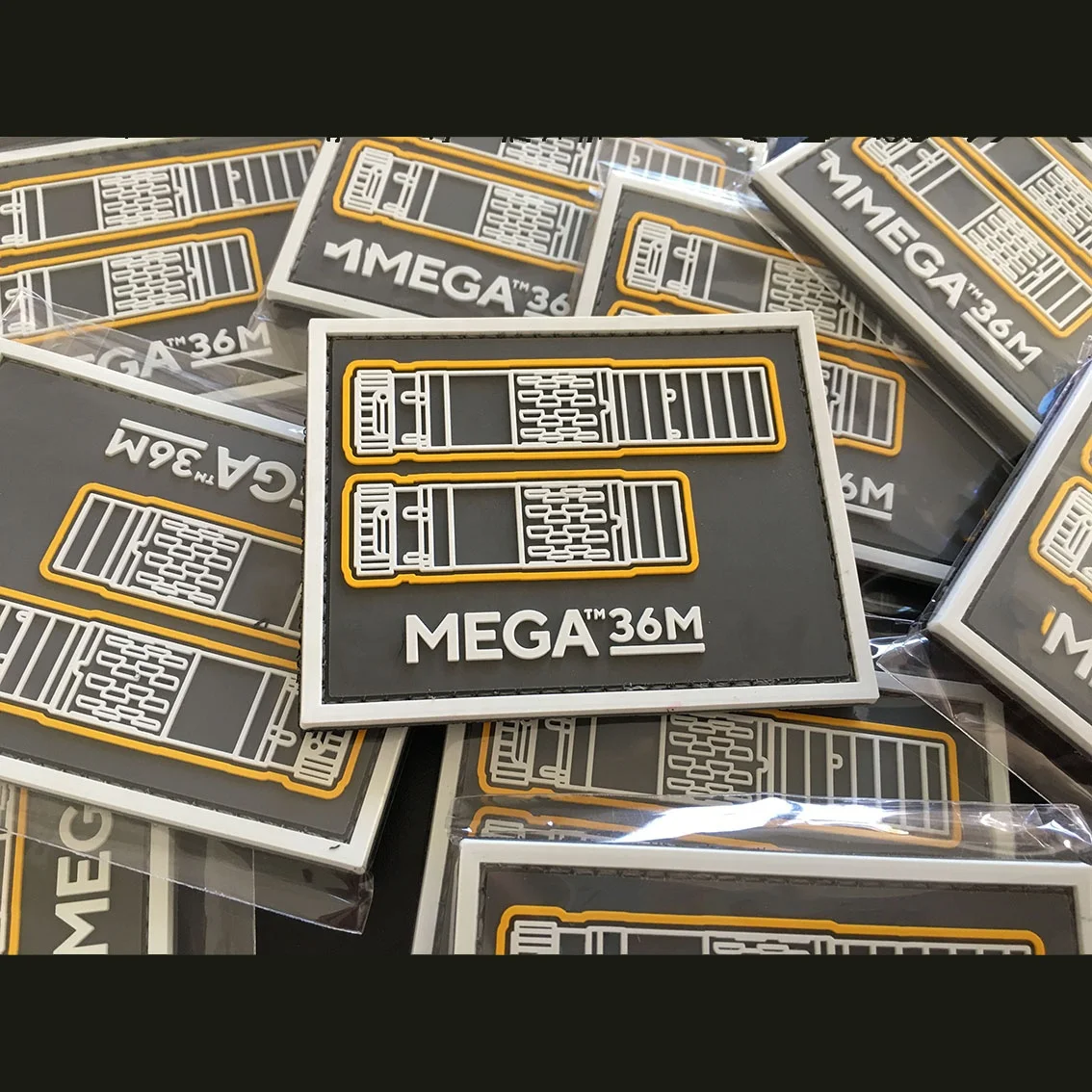 Custom Hot Selling Chinese Factory PVC Rubber Patch with Hook and loop backing