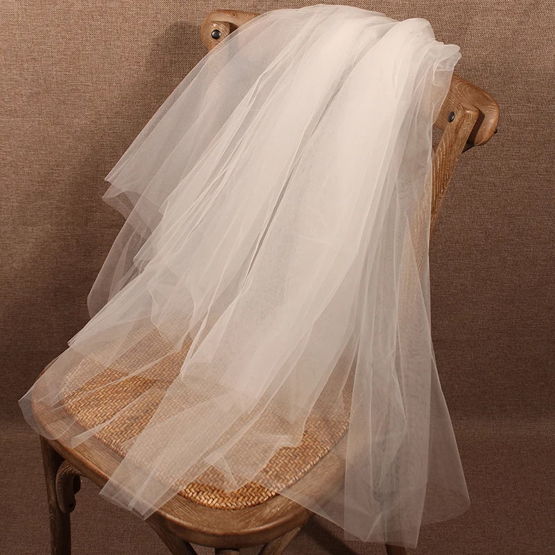 Simple Elegent Bright Wedding Veils Accessories White Bridal Tulle Four-Layers Bridal Veils with Comb