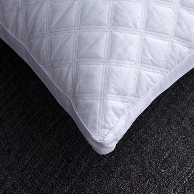 A pair of pure cotton pillow cores, a set of whole-home single hotel pillows