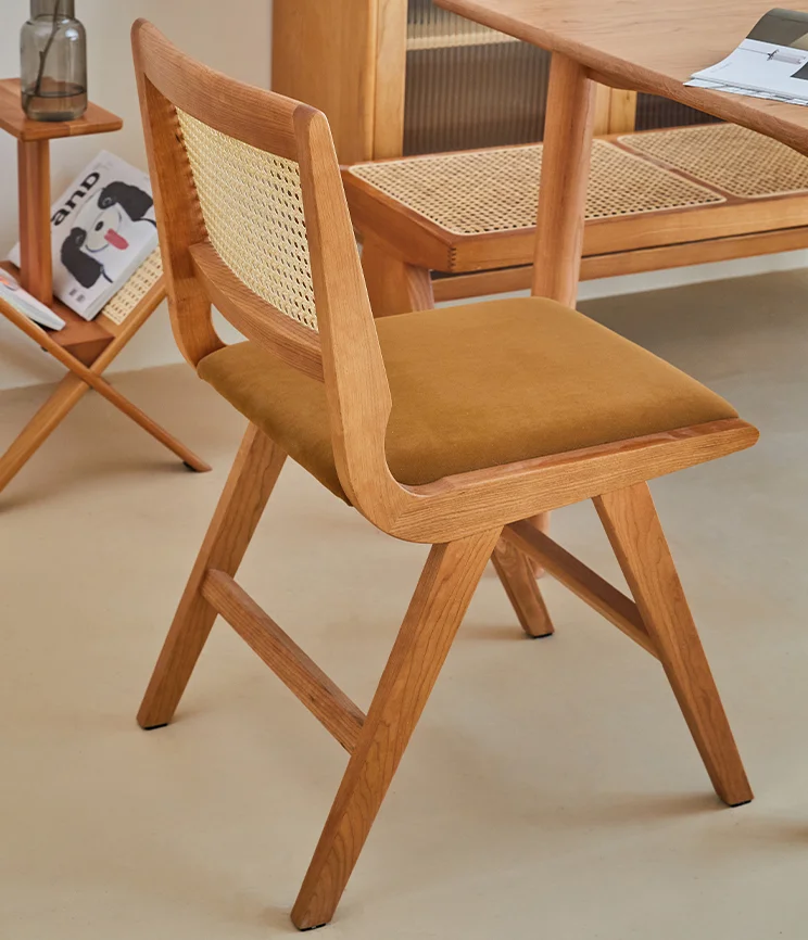 Modern Upholstery Chair Natural Rattan Solid Wood Dining Chair For Restaurant Hotel