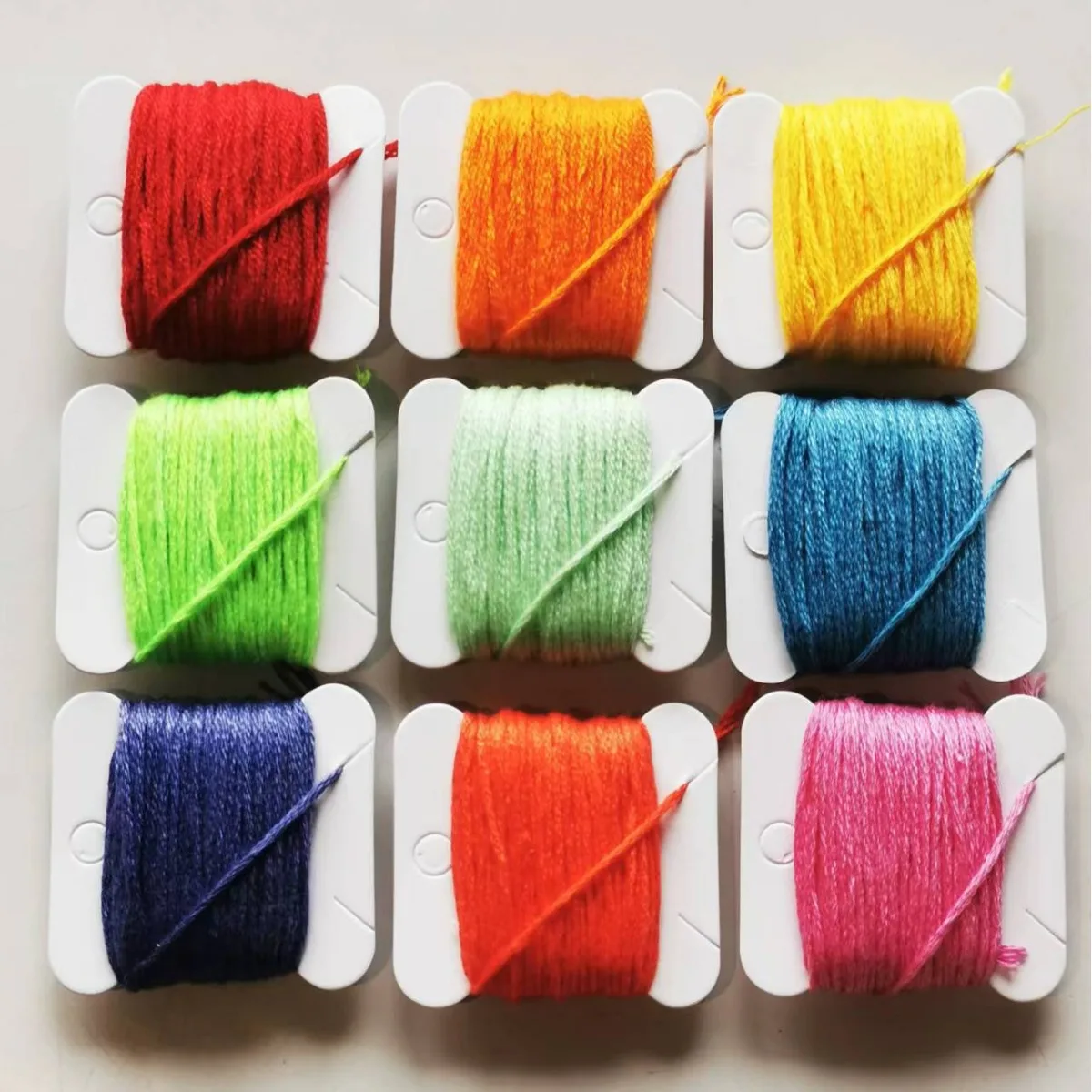 Factory wholesale mixed color 50 color thread board diy cross stitch thread hand line monochrome 6 strands