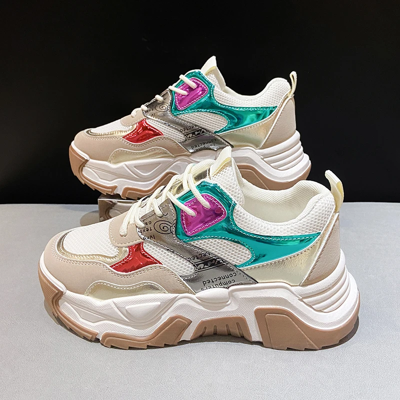 Plastic ladys 2021 casual woman running shoes made in China