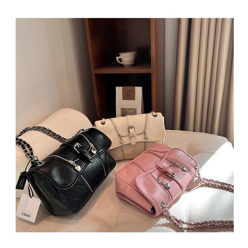 Vintage Brand Belt Lock Designer Messenger Bag Women Shoulder Crossbody Bag Fashion Zipper Punk Bag Ladies Flap Handbags