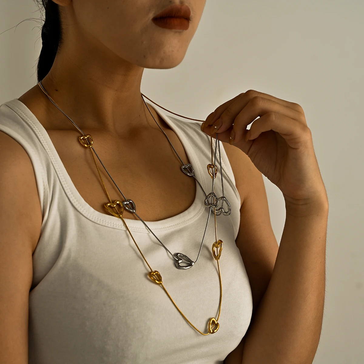 Long Sweater Chain 18k Gold Silver Plated Hollow Heart Necklace Non Tarnish Stainless Steel Heart Gold Necklace Jewelry