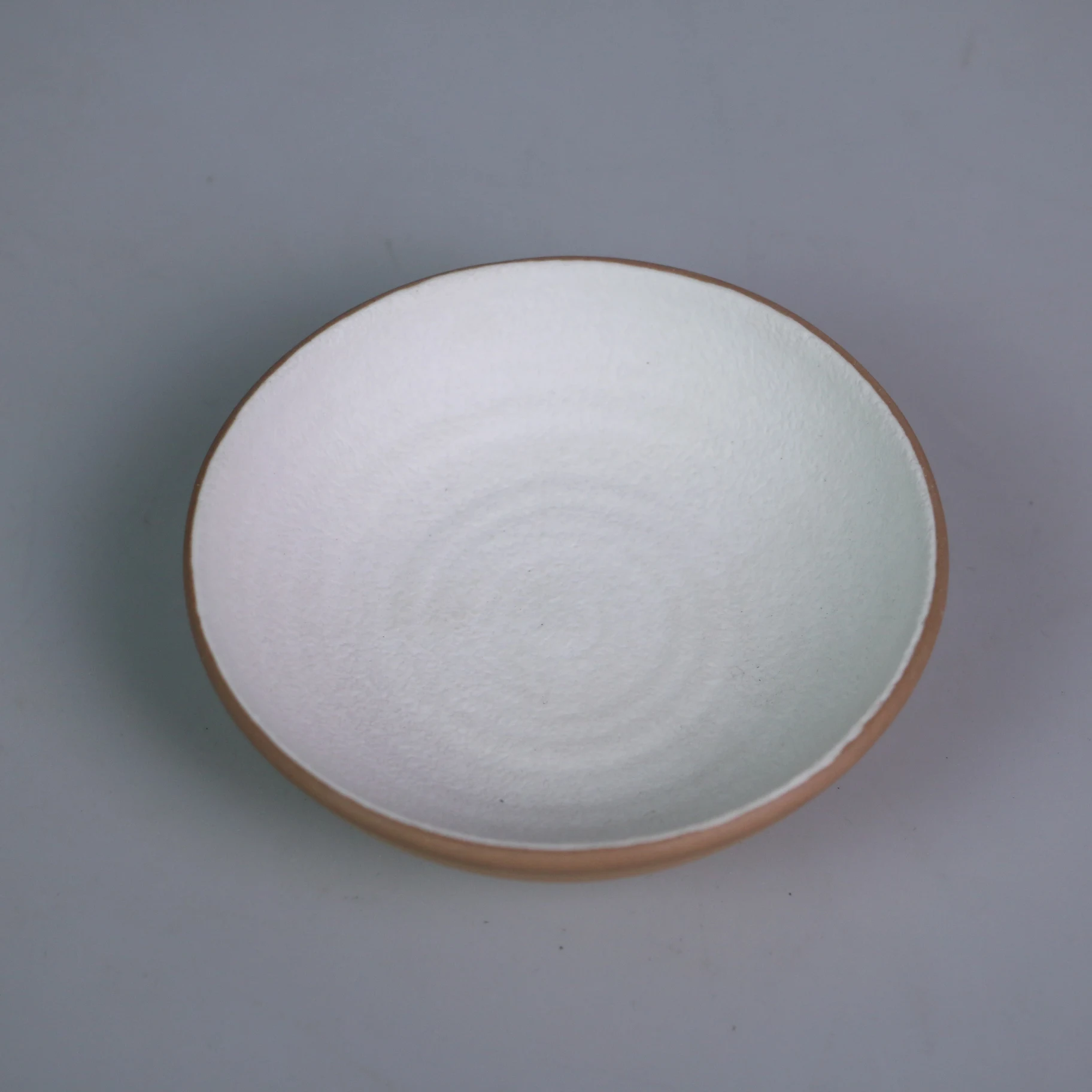 Restaurant ceramic round white soy sauce dish threaded creative tableware crockery restaurant supplies dinnerware set