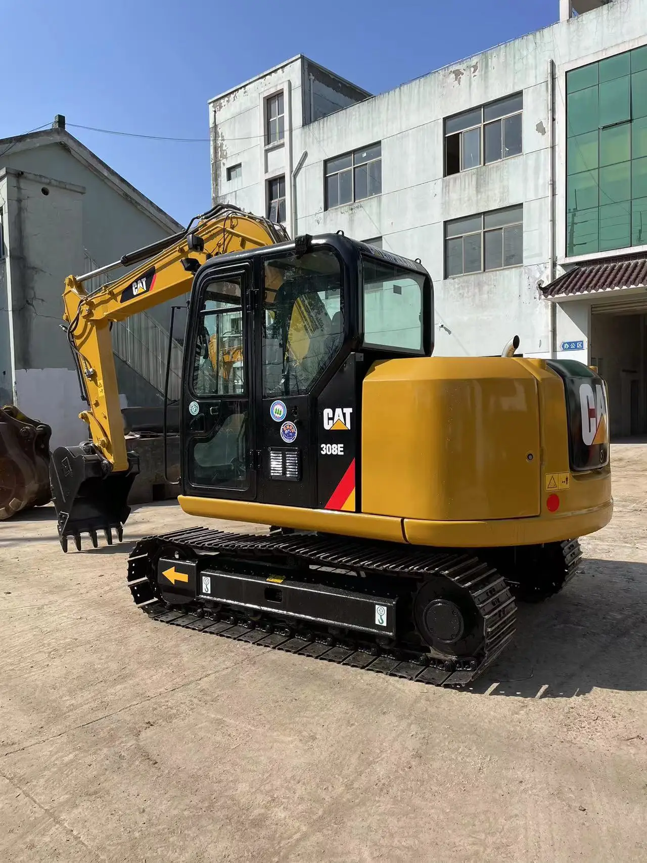 Cheaper price CAT308E used mini excavator made in Japan used CAT307 CAT308E mini excavators are full in stock