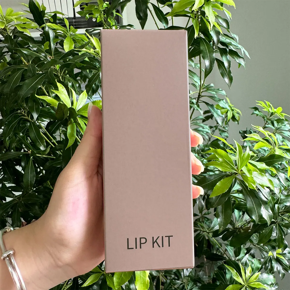 make your own beauty lip kit Private label cruety free vegan glossy pigmented lip gloss and lip liner set