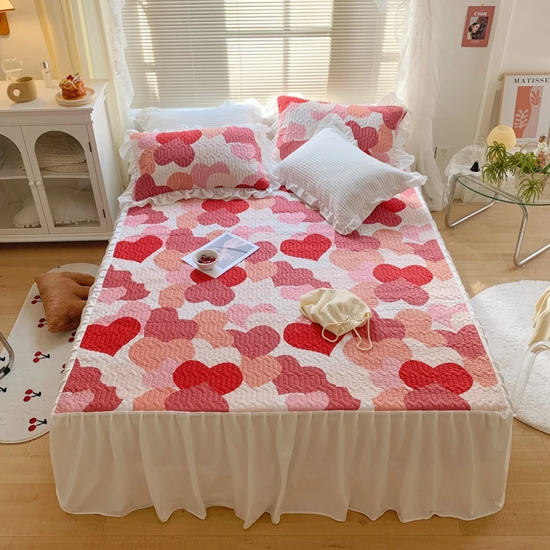 Korean Version Of Milk Fleece Bed Skirt Bed Cover Three Piece Set Bed Skirt Pillowcase Classic Luxury Print Design Sheet