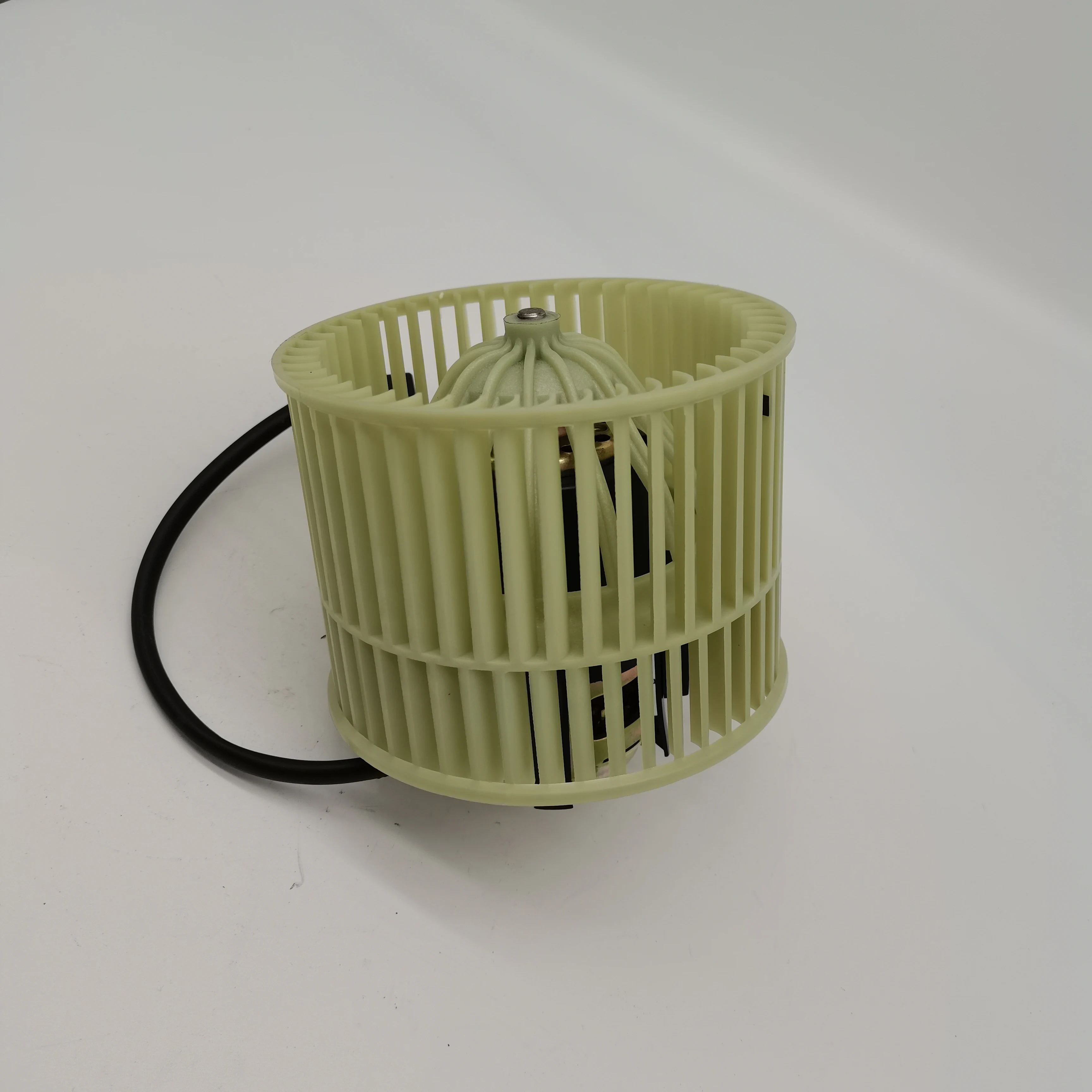 33D820015 Air Conditioning Blower Motor Heater Fan Motor for VW SANTANA 3000