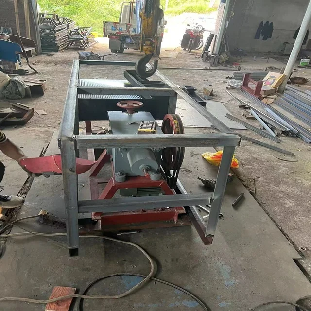 Small Size Shaking Table for Copper Ore Beneficiation Gold Shaking Table Machine