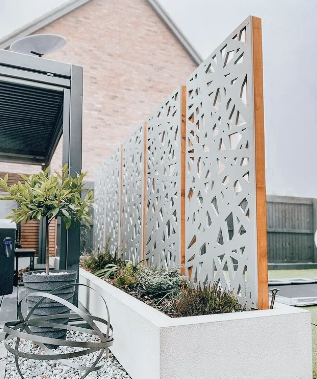 High-quality Wood Plastic Composite Garden Screens Room Divider Wpc Wall Decoration