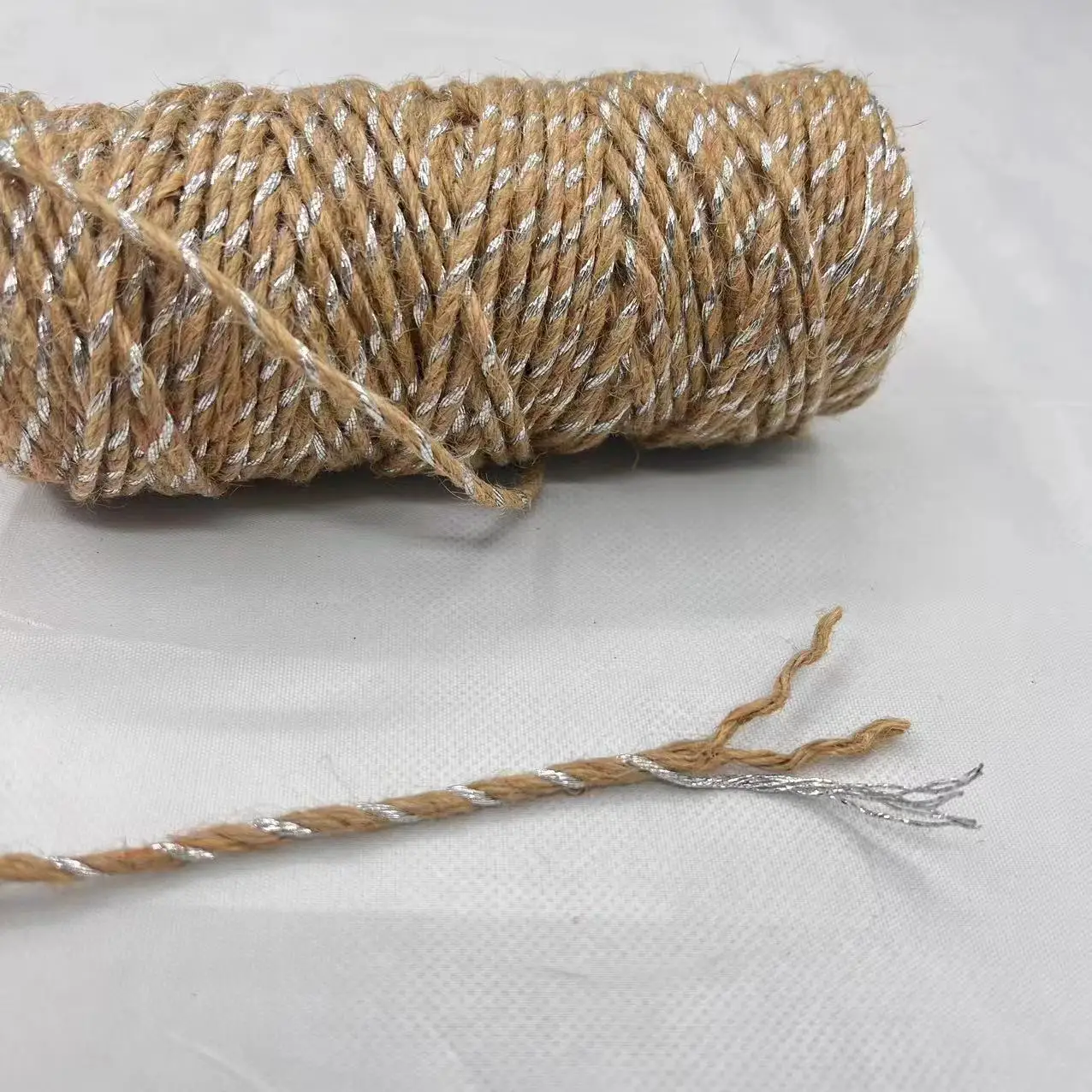 Eco-Friendly 2mm Jute Rope 2 Ply Twisted Jute Twine Jute Cord For Sale