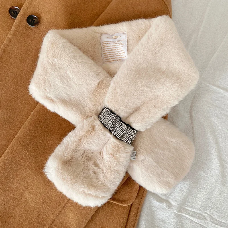 Factory Low Moq Winter Neck Scarf Multicolor Faux Fur Diamond Rhinestone Loophole Scarfs Soft Cozy Thick Neckerchief For Women