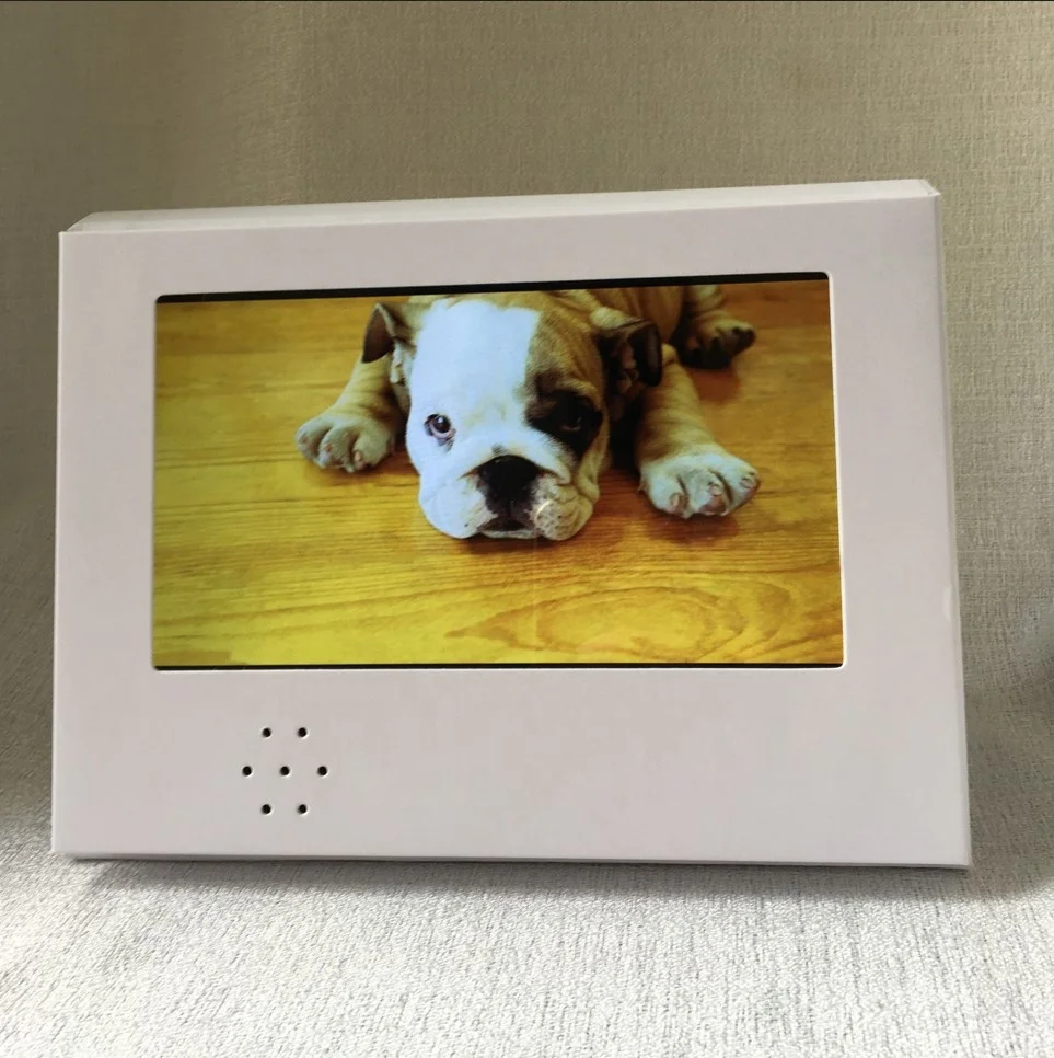 MP4 Player Calendar with LCD Screen Touch Screen Custom Printing Greeting Cards Design Giveaway Promotional Electronic Gift