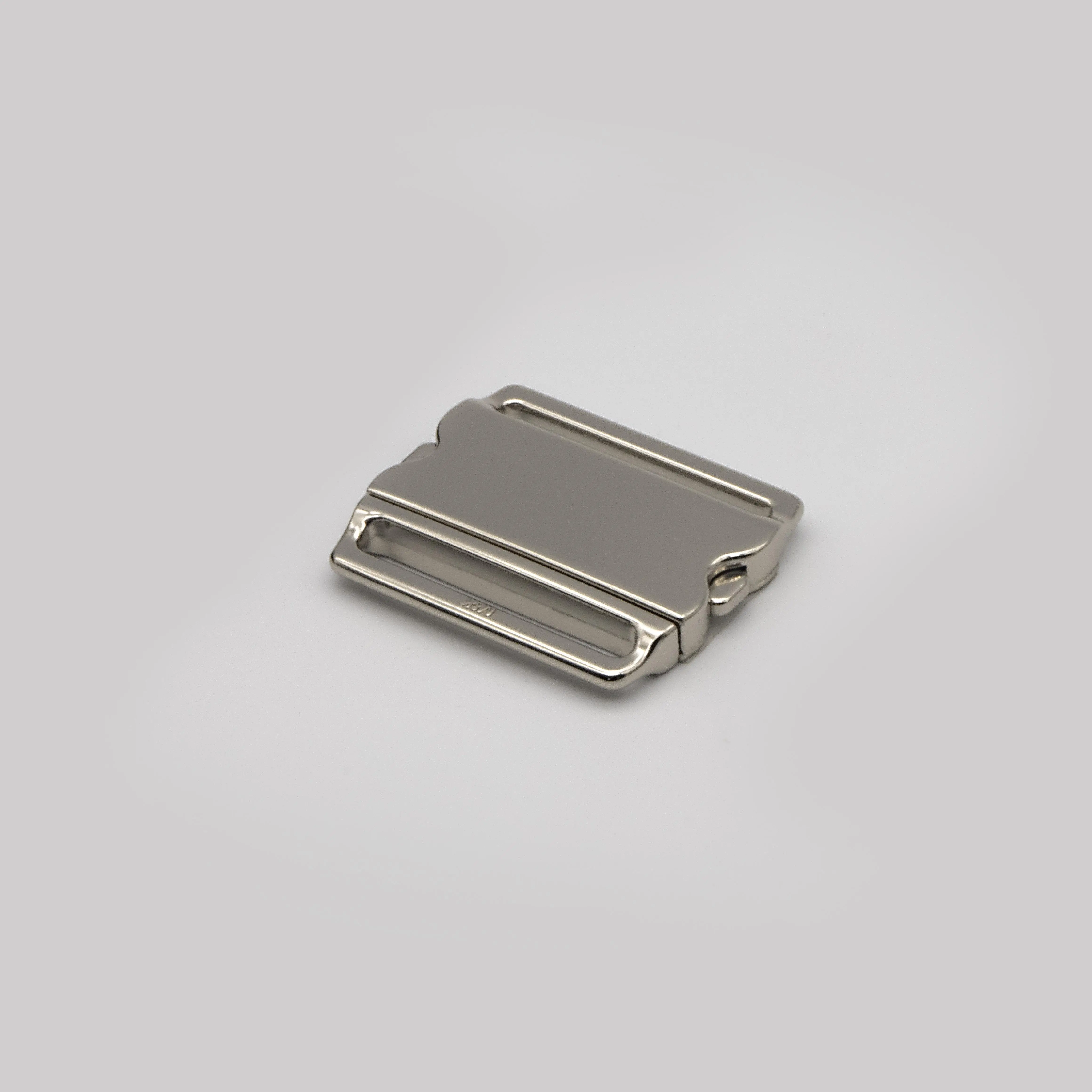 OEM Service Manufacturer Pressure Buckle Mold Parts Zinc Alloy Die Casting