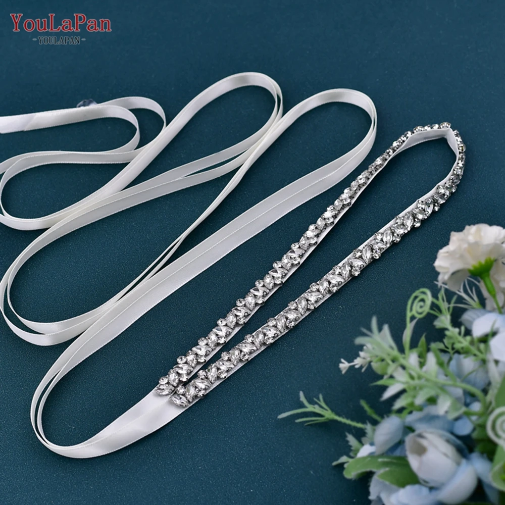 Женский тонкий пояс со стразами