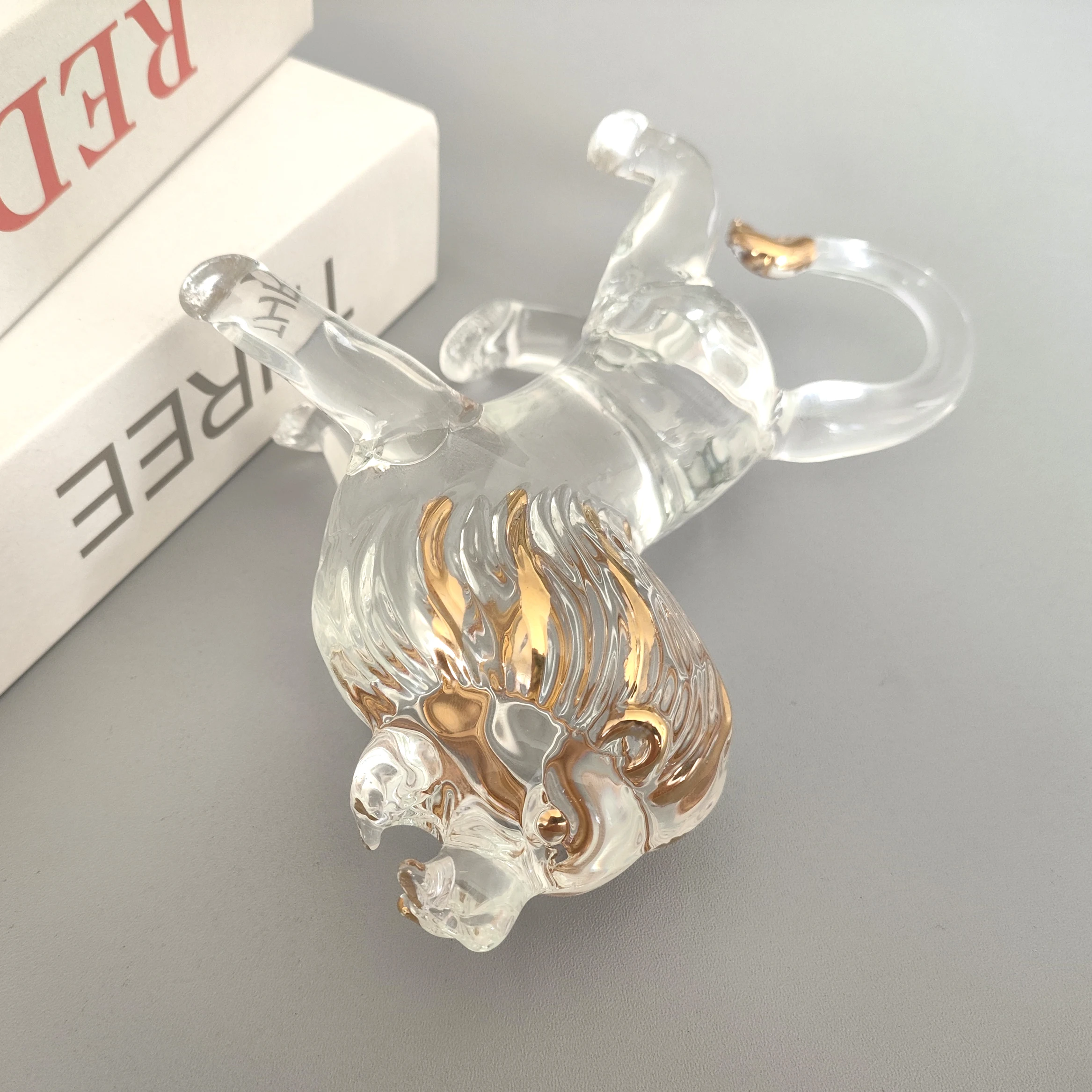 Honor Of Crystal Exquisite Miniature Animal Sculpture Crystal Elegant Desk Ornament Crystal Lion