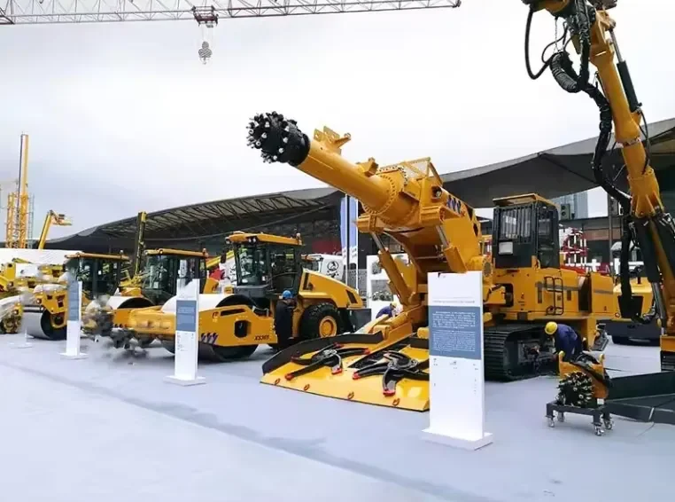 Best Price and Quality 132kW 80Ton Coal Mine Boring Machine Roadheader EBZ230