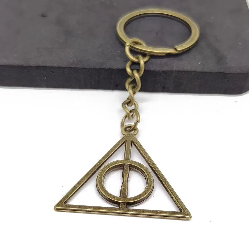 Vintage Harry  Deathly Hallows keychain Alloy Geometric Triangle Keychain car bag pendant Fashion Movie Character Key ring