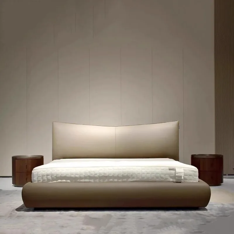 Итальянская минималистская кровать из натуральной кожи роскошная современная простая Мягкая Двуспальная Кровать 1 8 м для спальни