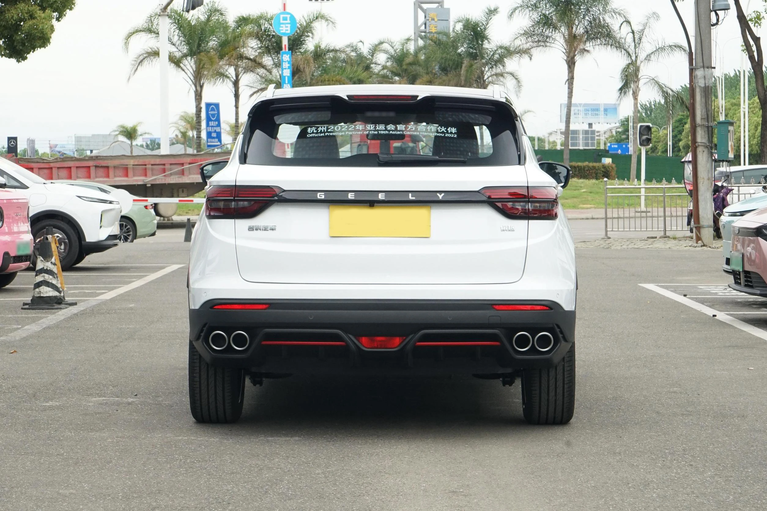Gelly Geely Coolray 2024 новые автомобили автомобильный внедорожник 4x4 небольшой бензиновый автомобиль низкая цена газовый бензин дешевые китайские для взрослых мини
