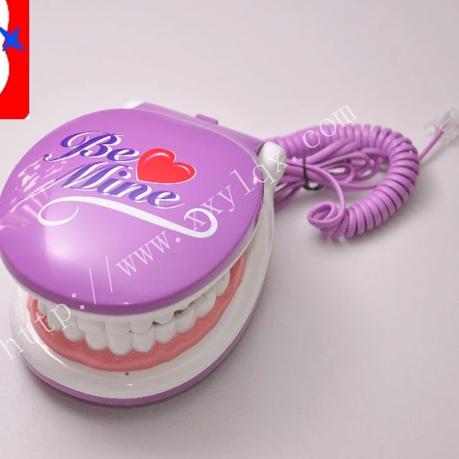 red lip telephone/funny telephone