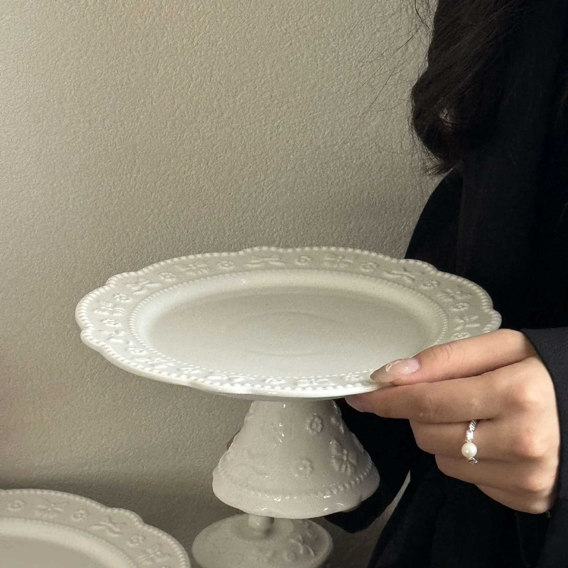 Luxury custom unique embossed design porcelain fruit plate serving tray white decorative wedding ceramic tableware