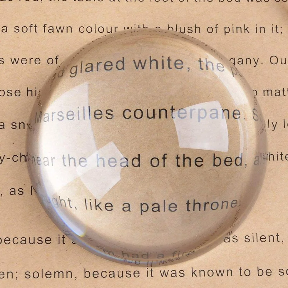 Customized 3D Laser Engraved Table Crystal Semi Sphere With Logo Round Shape Paper Weight