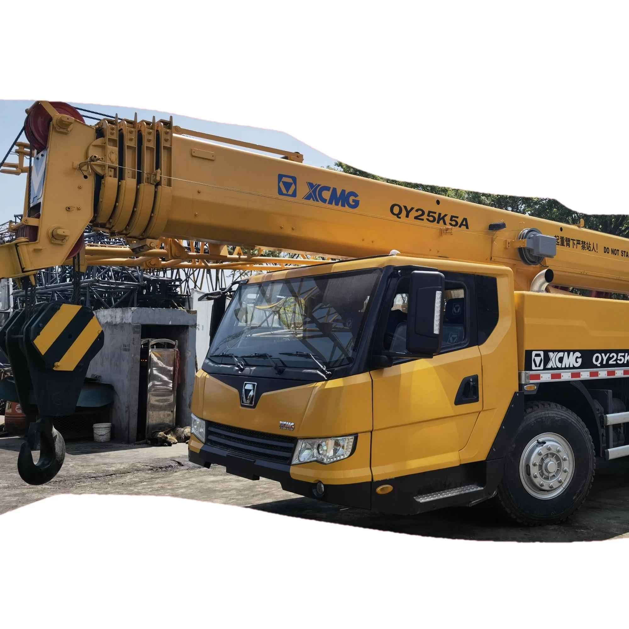 
China brand XCMG 25 ton used QY25K5 hydraulic mobile truck crane 5 arm weichai engine 