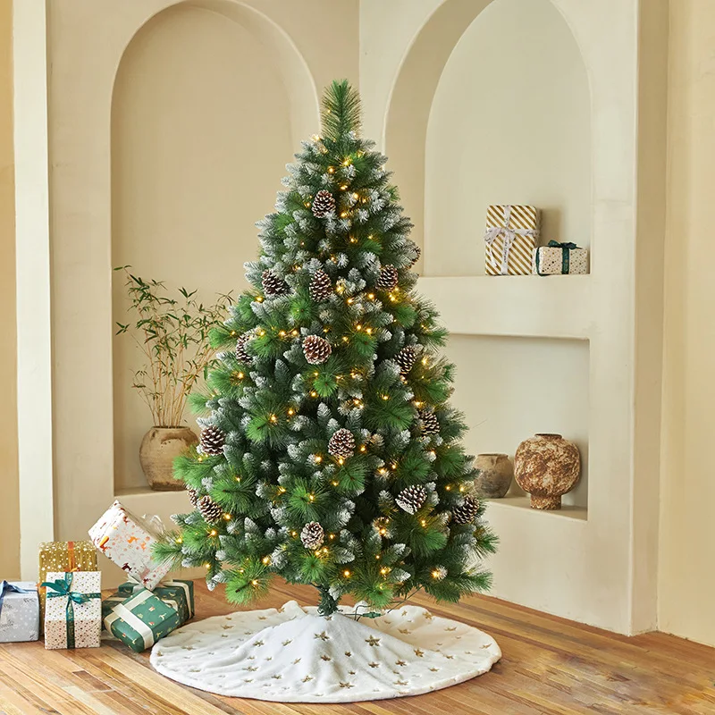 Ruopei Wholesale 6ft Premium Hinged Artificial Xmas Tree Holiday Decorative  Pine Plant Christmas Tree for Home Decor