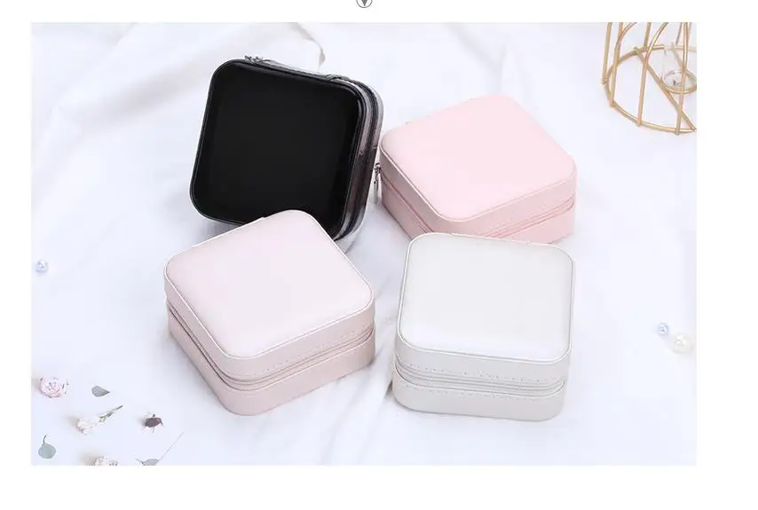 PU Leather Jewelry Organizer for Earrings Ring Necklaces Jewelry Display