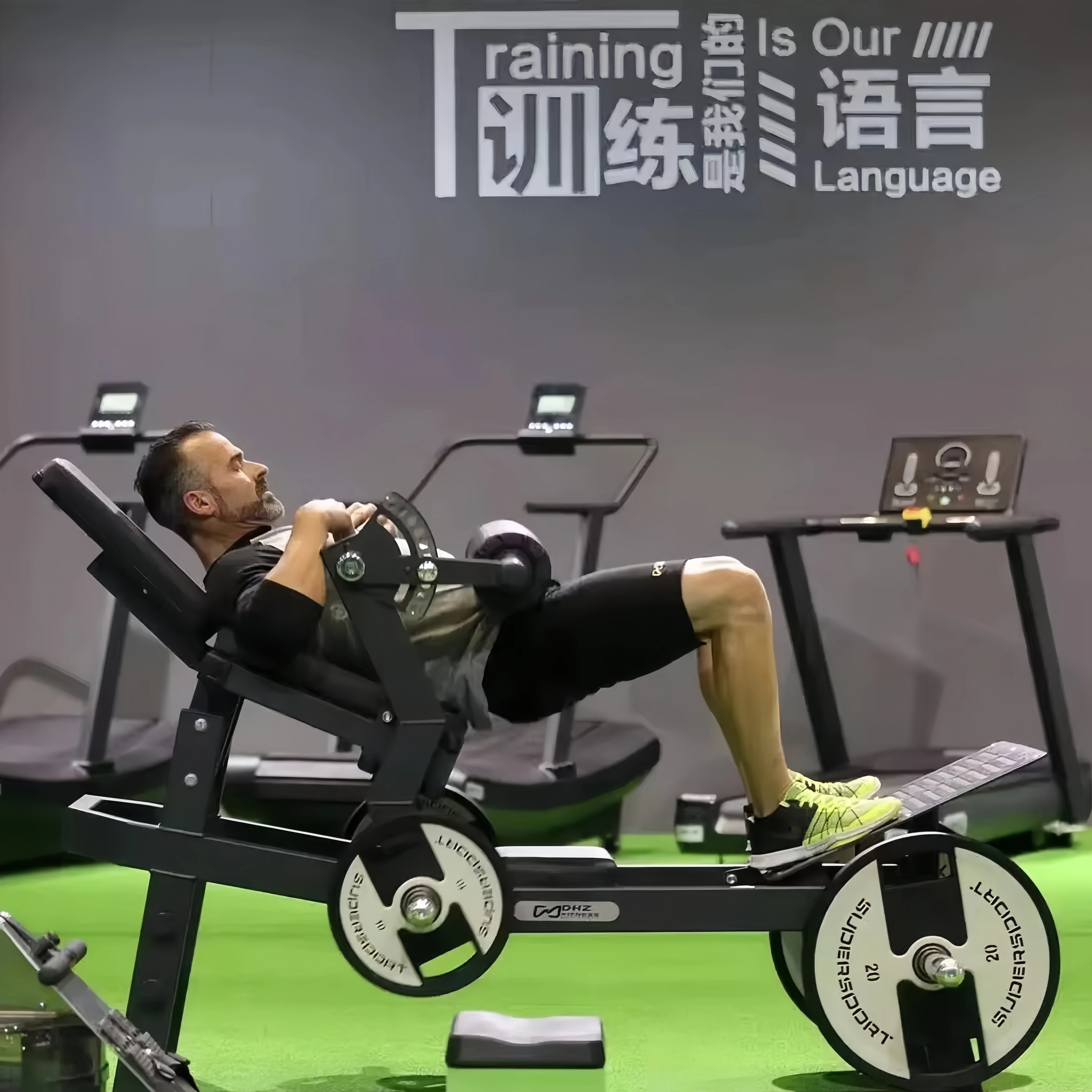 Тренировочная Упорная машина для бедер распродажа Саудовский арабский тренажер подтяжки высоких клейкий тренажерного зала упорный от европейских производителей глубокий поезд