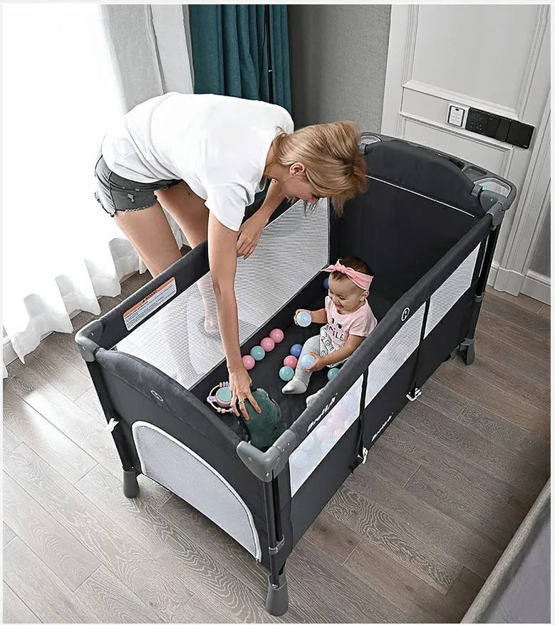 Deluxe Double-Layer Beds Pocket Diapter Changer Cribs folding baby playpen for european standard